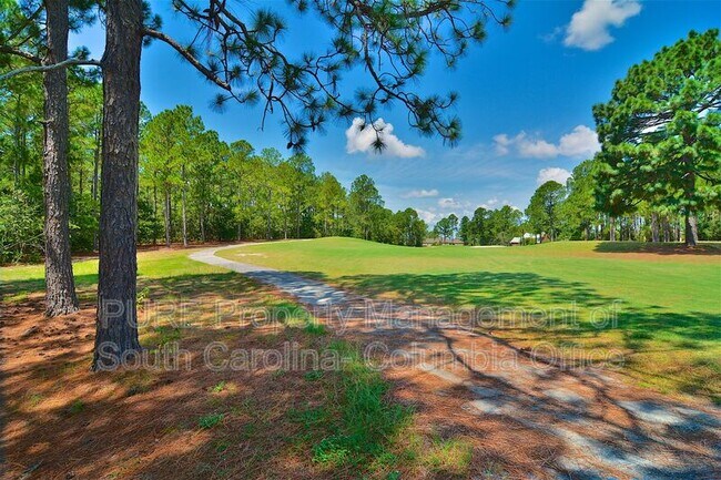 Building Photo - 517 Sparkleberry Ln