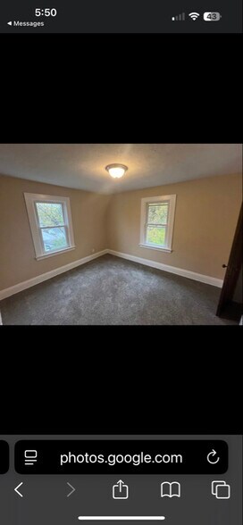 Building Photo - 5073 Greenhurst Dr