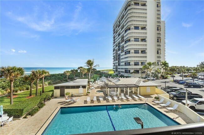 Building Photo - 9500 S Ocean Dr