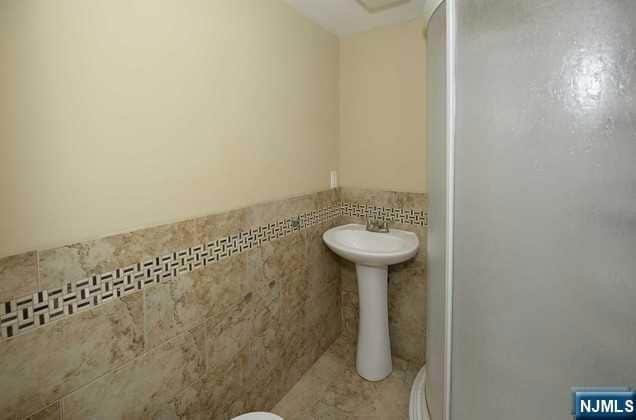Building Photo - 16-26 Alden Terrace Unit 1X