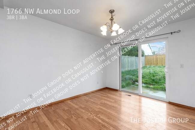 Building Photo - 1766 NW Almond Loop
