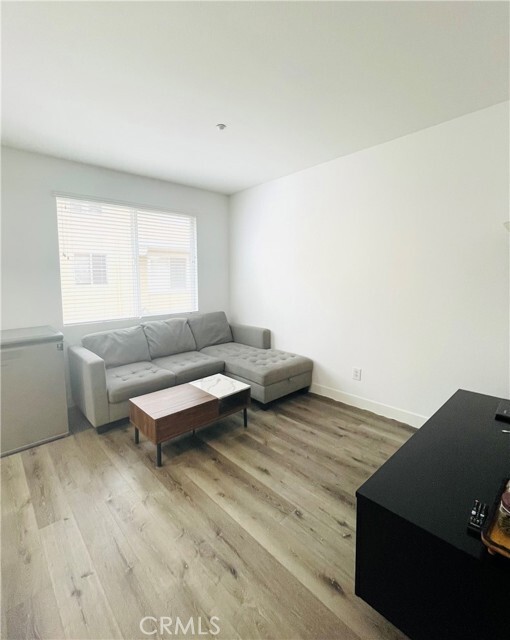 Building Photo - 1210 Mendez Dr