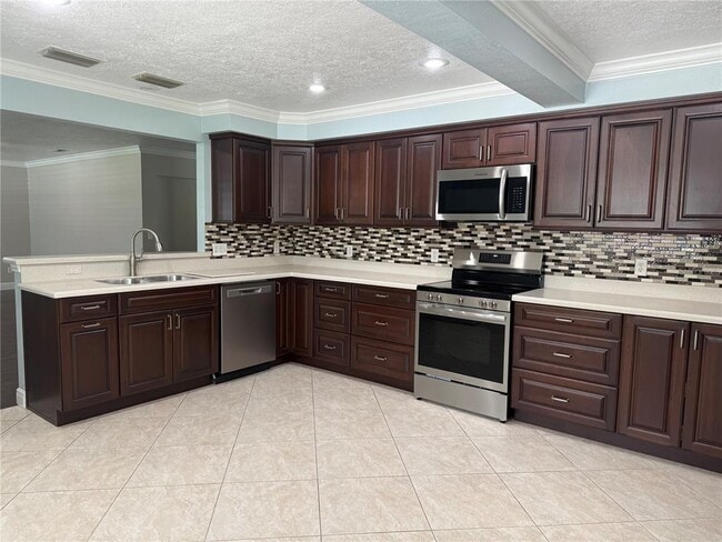 Building Photo - 3823 Martin St
