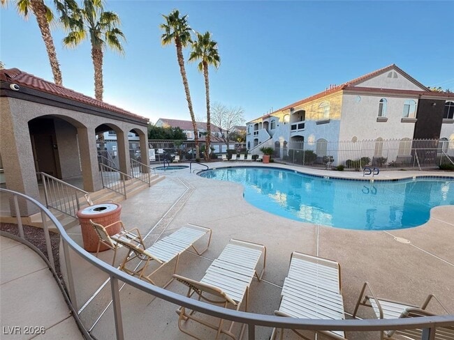 Building Photo - 700 Carnegie St