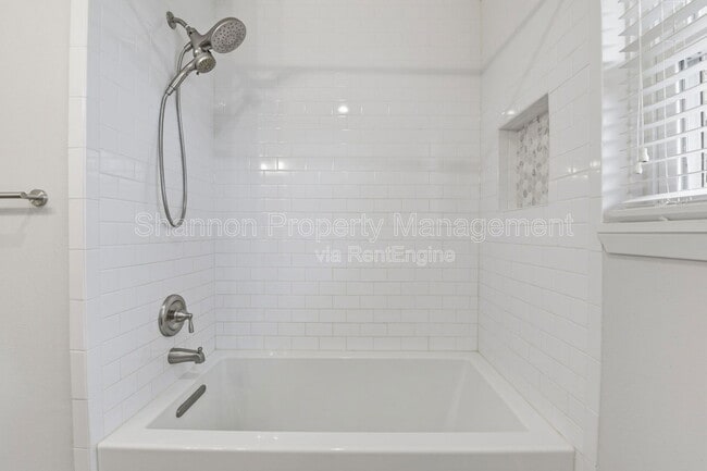 Building Photo - 2019 Brimberry St