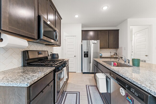 Building Photo - 23026 Undertaken Path