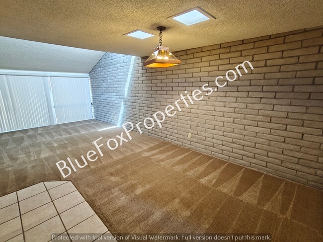 Building Photo - 5701 E Glenn St