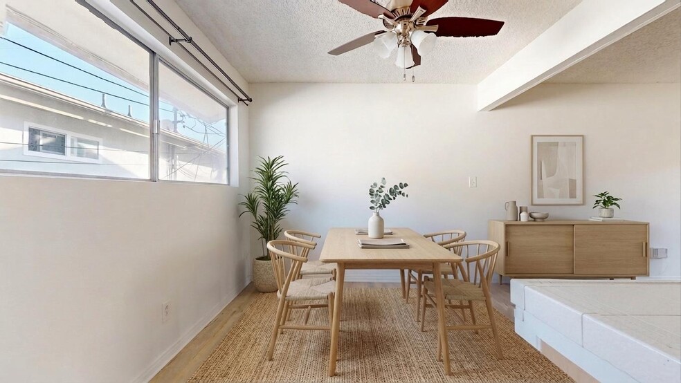 Building Photo - 1306 Amethyst St