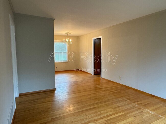 Building Photo - 3390 Arborfield Rd