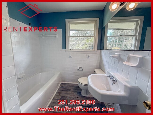 Building Photo - 428 Laborde Dr
