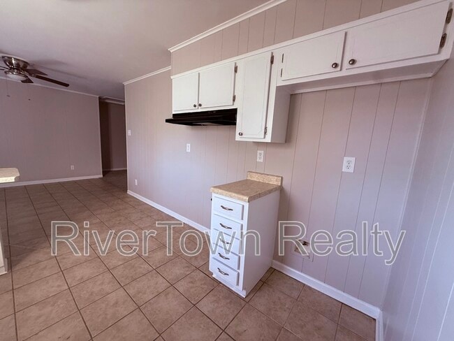 Building Photo - 4683 Tarkington Dr