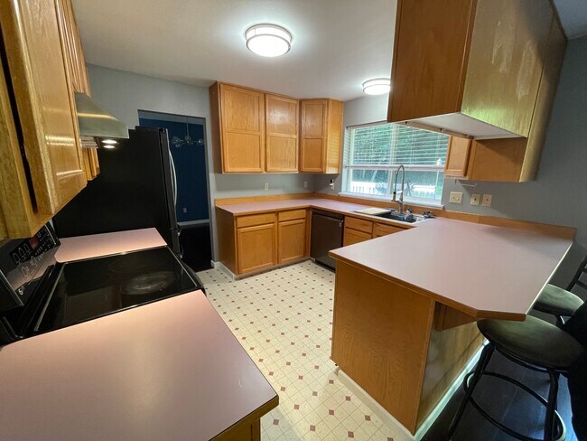 Building Photo - 707 125th Pl NW