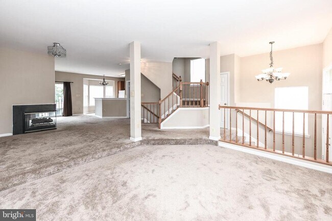 Building Photo - 13100 Watchwood Ln