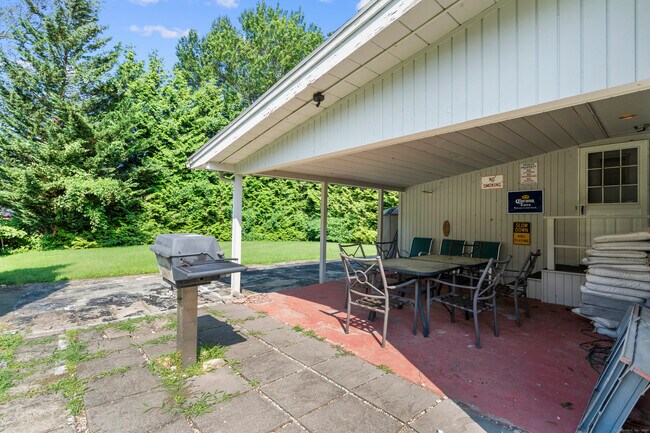 Building Photo - 37 Tarinelli Cir