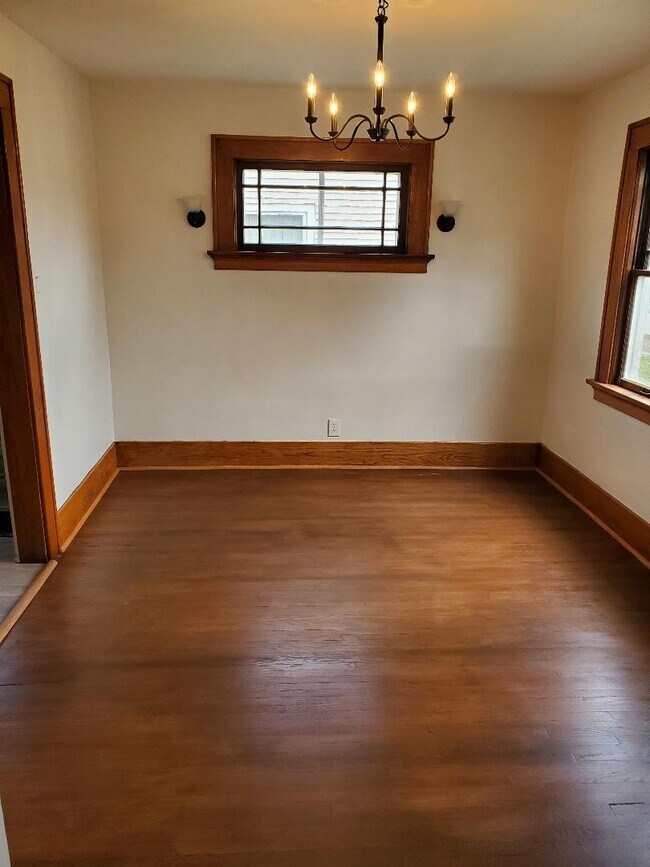 Dining Room - 1705 Columbia Ave