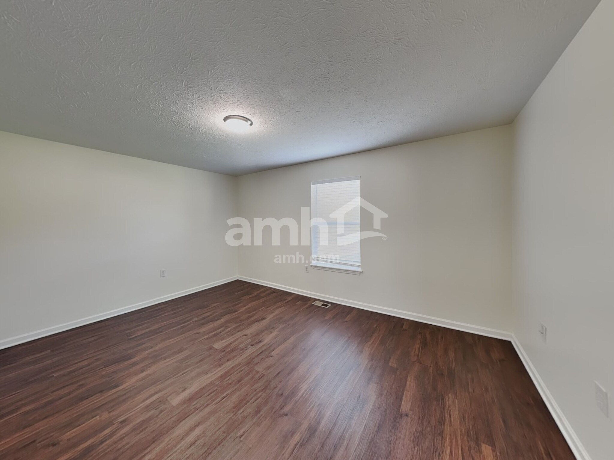 Building Photo - 7188 Bethel Ct