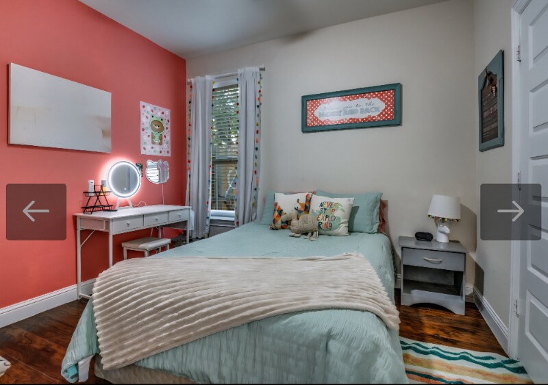 Building Photo - 913 Cope St