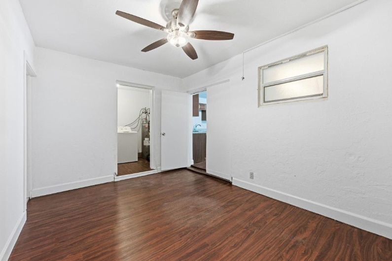 Building Photo - 3846 Roan Ln