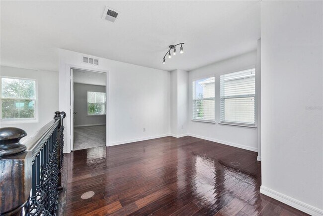 Building Photo - 4306 Old Sycamore Loop