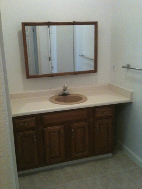 Master bath - 260 W Jefferson Ave