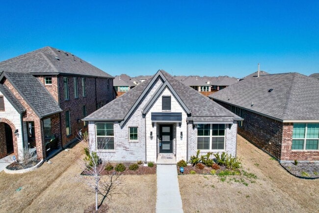Building Photo - 1121 Milfoil Dr