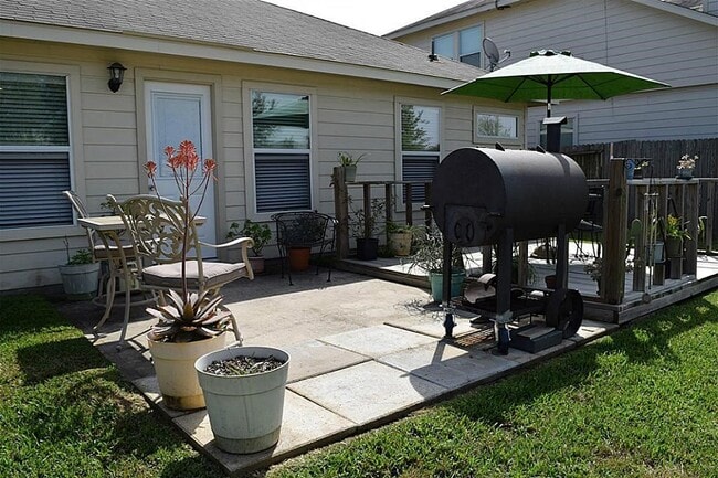 Building Photo - 8019 Cholla Canyon Ln