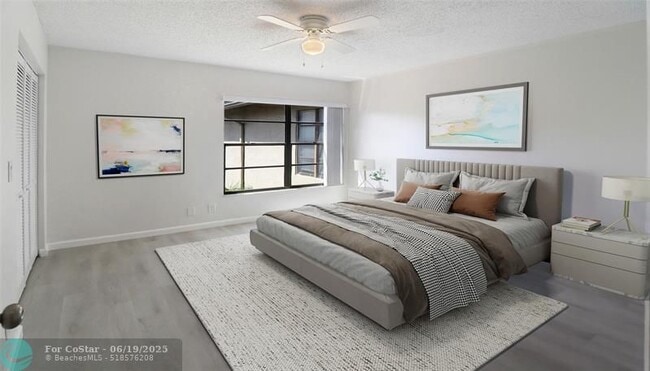 Building Photo - 2590 Coral Springs Dr