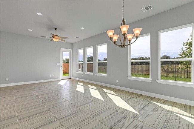 Building Photo - 4628 Katherine Dr