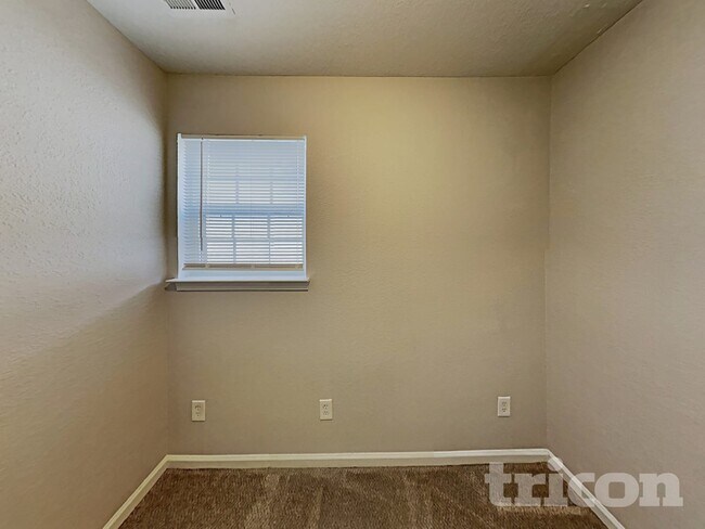 Building Photo - 4436 Christenbury Hills Ln