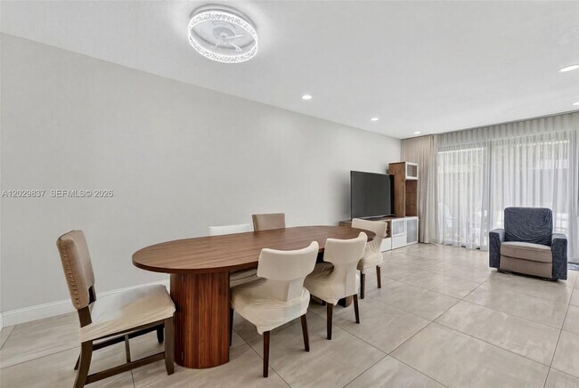 Building Photo - 21388 Marina Cove Cir