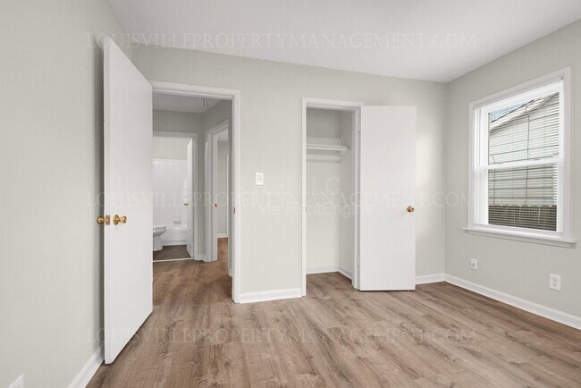 Building Photo - 3605 Parthenia Ave