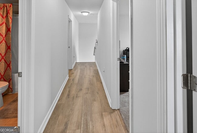 Building Photo - 3333 Cascade Parc Blvd SW