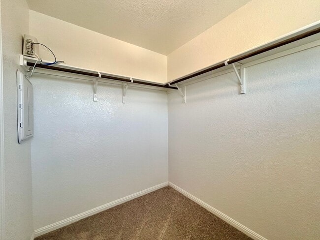 Building Photo - 11909 Mercantile Ln