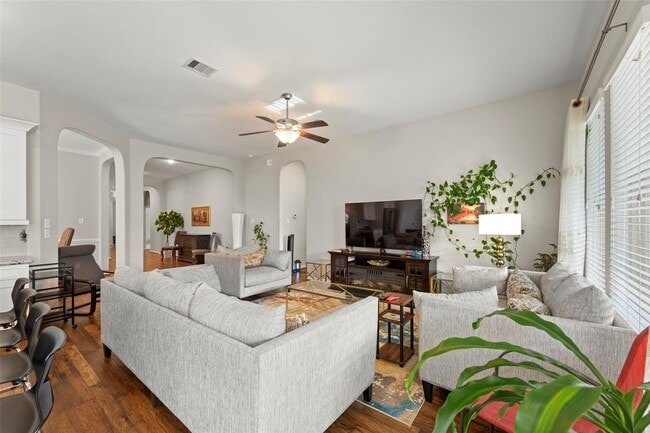 Building Photo - 11218 Puckett River Dr