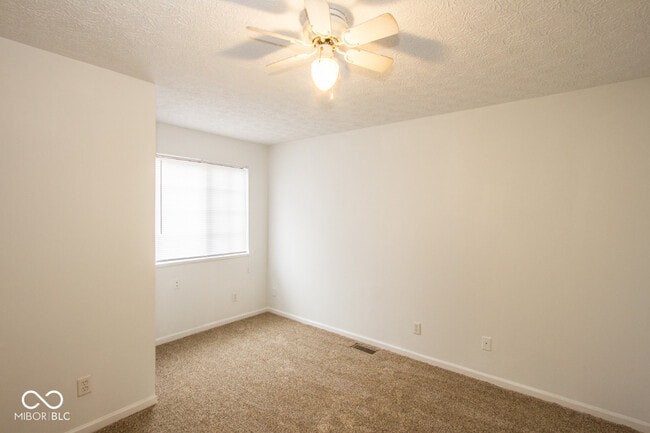 Building Photo - 1838 Keystone Lakes Dr