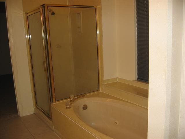 Building Photo - 4424 Junction Dr