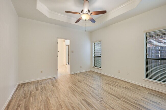 Building Photo - 4232 Rocky Rhodes Dr