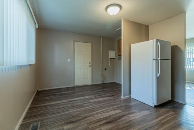 Building Photo - Newly renovated, 3 Bedroom ranch! - Availa...