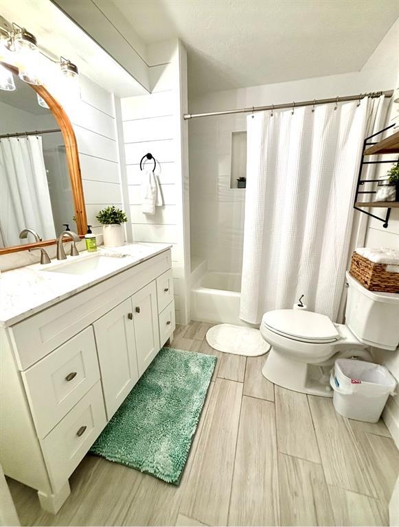 Building Photo - 1219 Cornish Ct