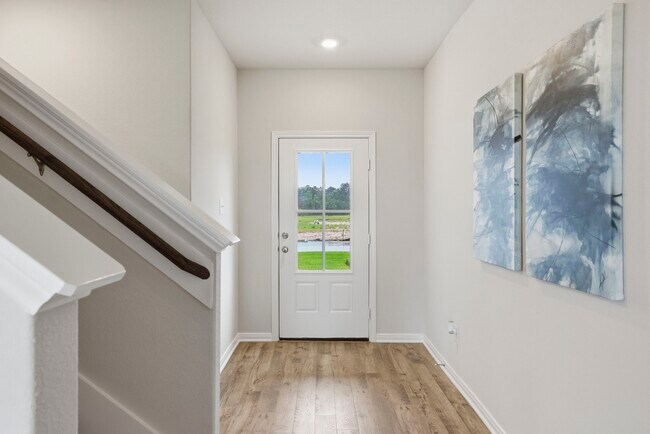 Building Photo - 5902 Peony Pl