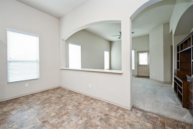 Building Photo - 20603 Flintoff Ln