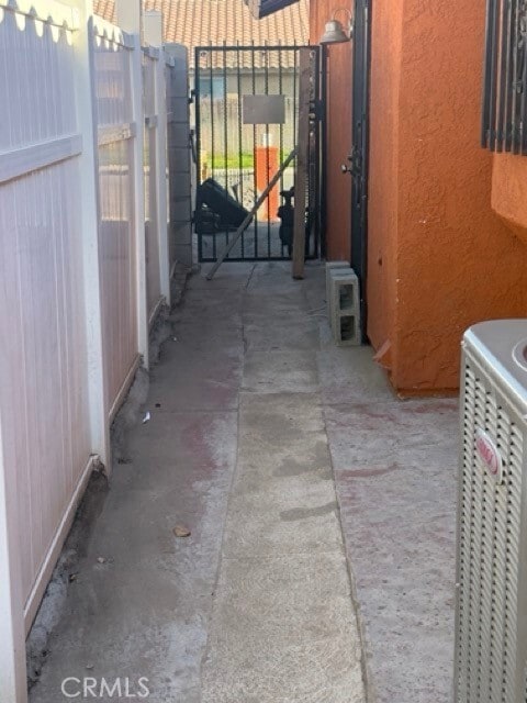 Building Photo - 13747 Vellanto Way