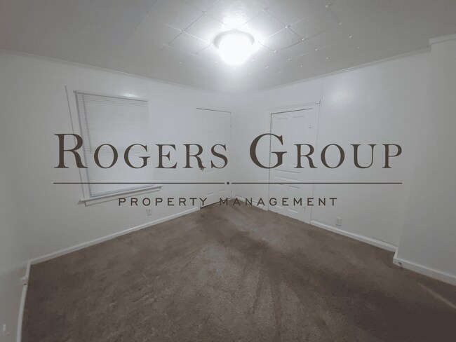 Building Photo - #450 - 530-532 Water St Duplex