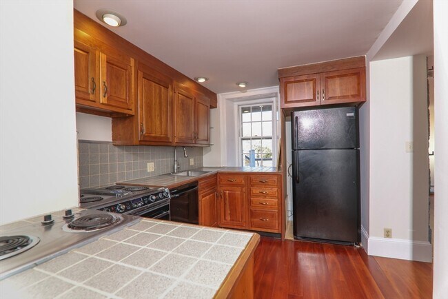 Building Photo - 101 Granite St