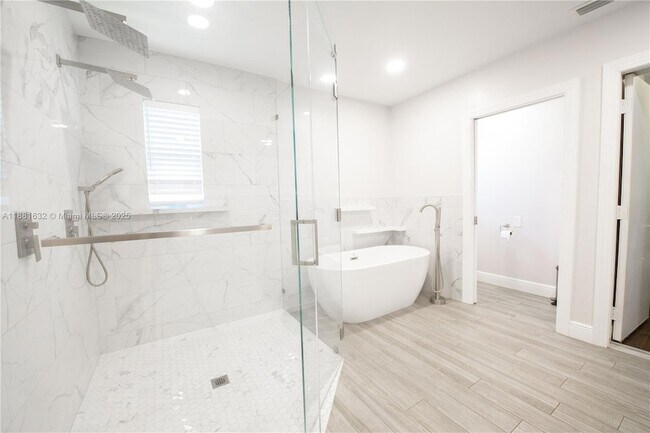 Building Photo - 19275 SW 256th St