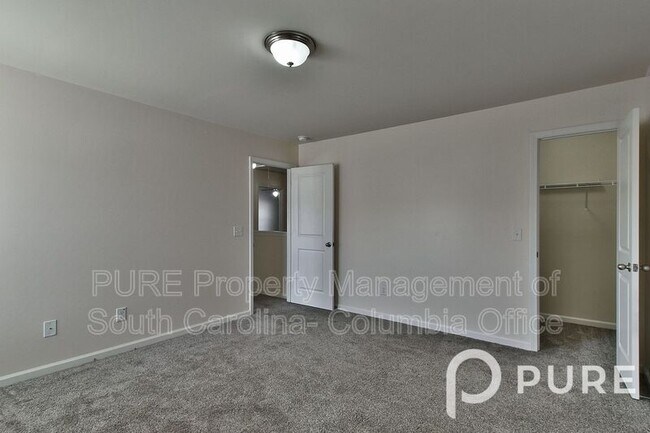 Building Photo - 161 Crimson Queen Dr