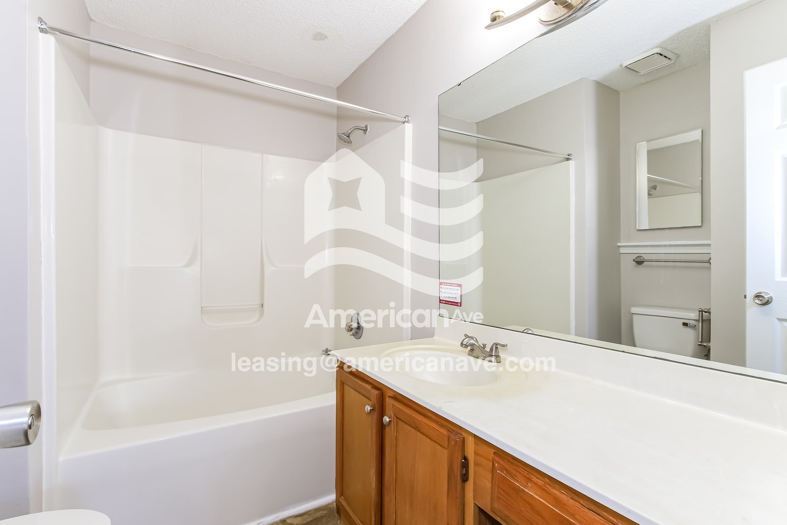 Building Photo - 423 Bradford Ln