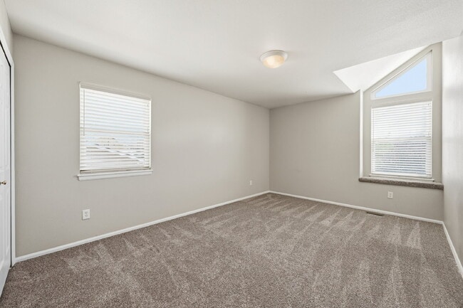 Building Photo - $2,620.95 with $300 off the first month's rent, 5 Beds - 3.5 Bath, Single Family Home in Colorado...