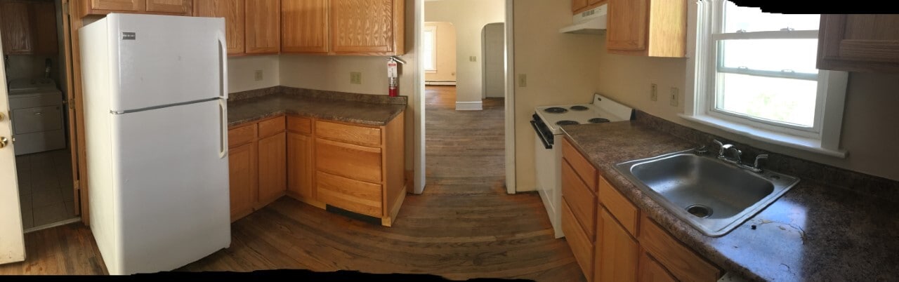 Kitchen - 28 School St