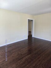 Building Photo - 578 Rutledge St